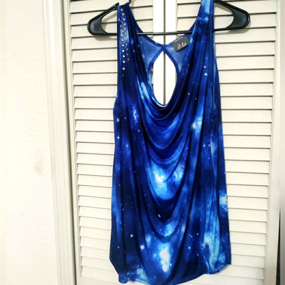 Snazzy tank top